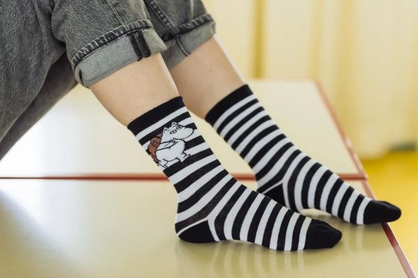 MARTINEX - CAMPER SOCKS B/W - SPORTSOCKEN FÜR ERWACHSENE - BLACK/WHITE